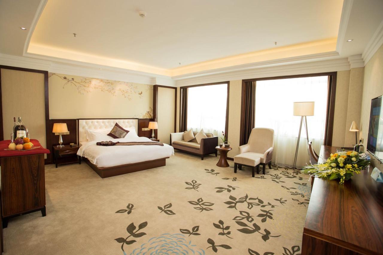 Hong Van Grand Hotel Mong Cai Εξωτερικό φωτογραφία