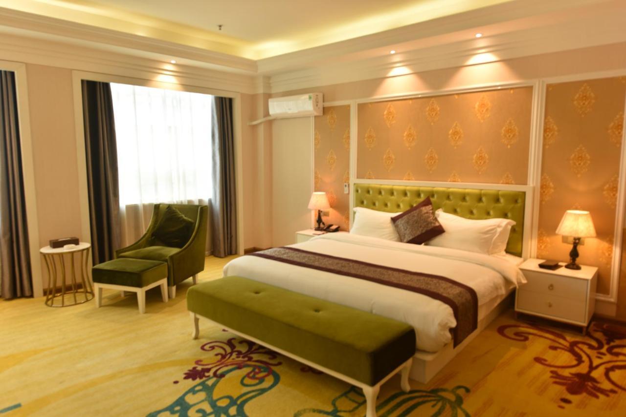 Hong Van Grand Hotel Mong Cai Εξωτερικό φωτογραφία