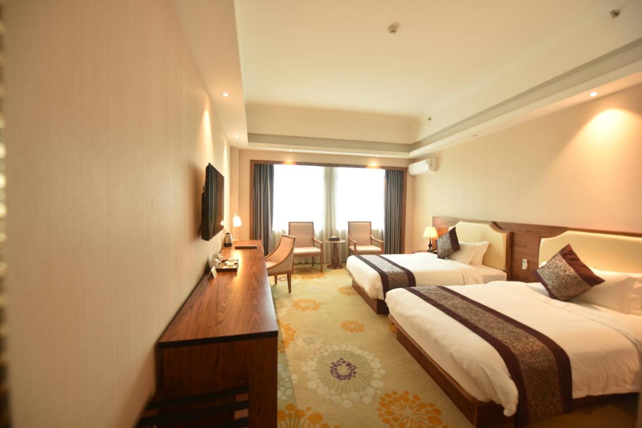 Hong Van Grand Hotel Mong Cai Εξωτερικό φωτογραφία