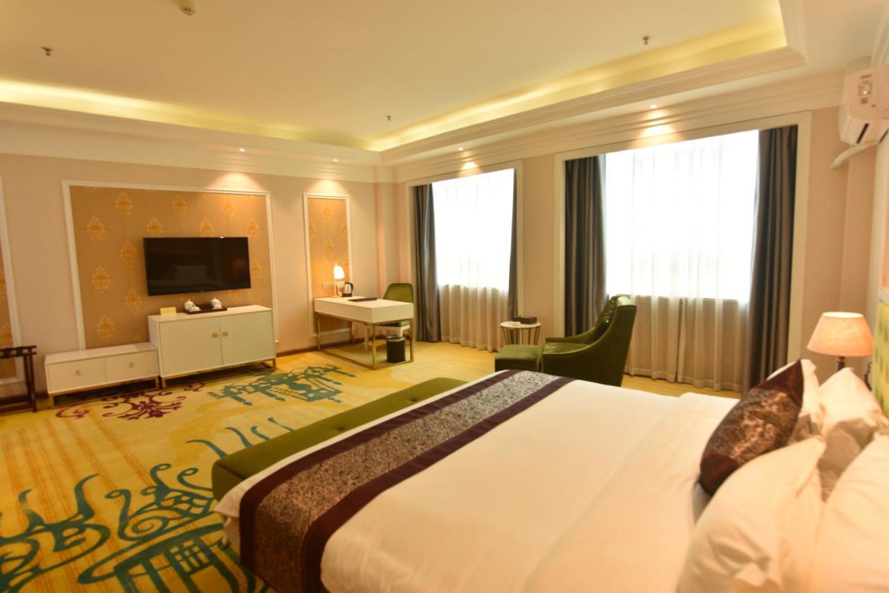 Hong Van Grand Hotel Mong Cai Εξωτερικό φωτογραφία