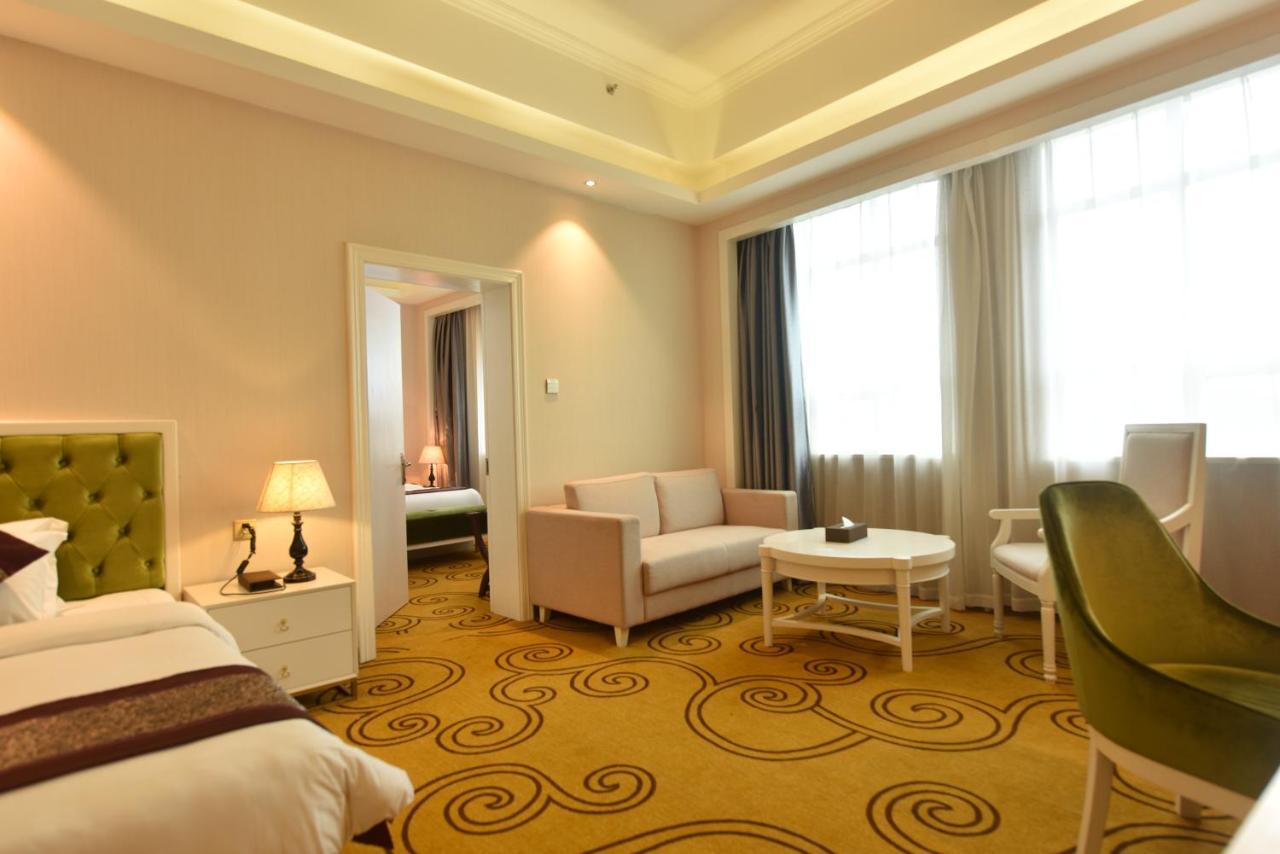 Hong Van Grand Hotel Mong Cai Εξωτερικό φωτογραφία